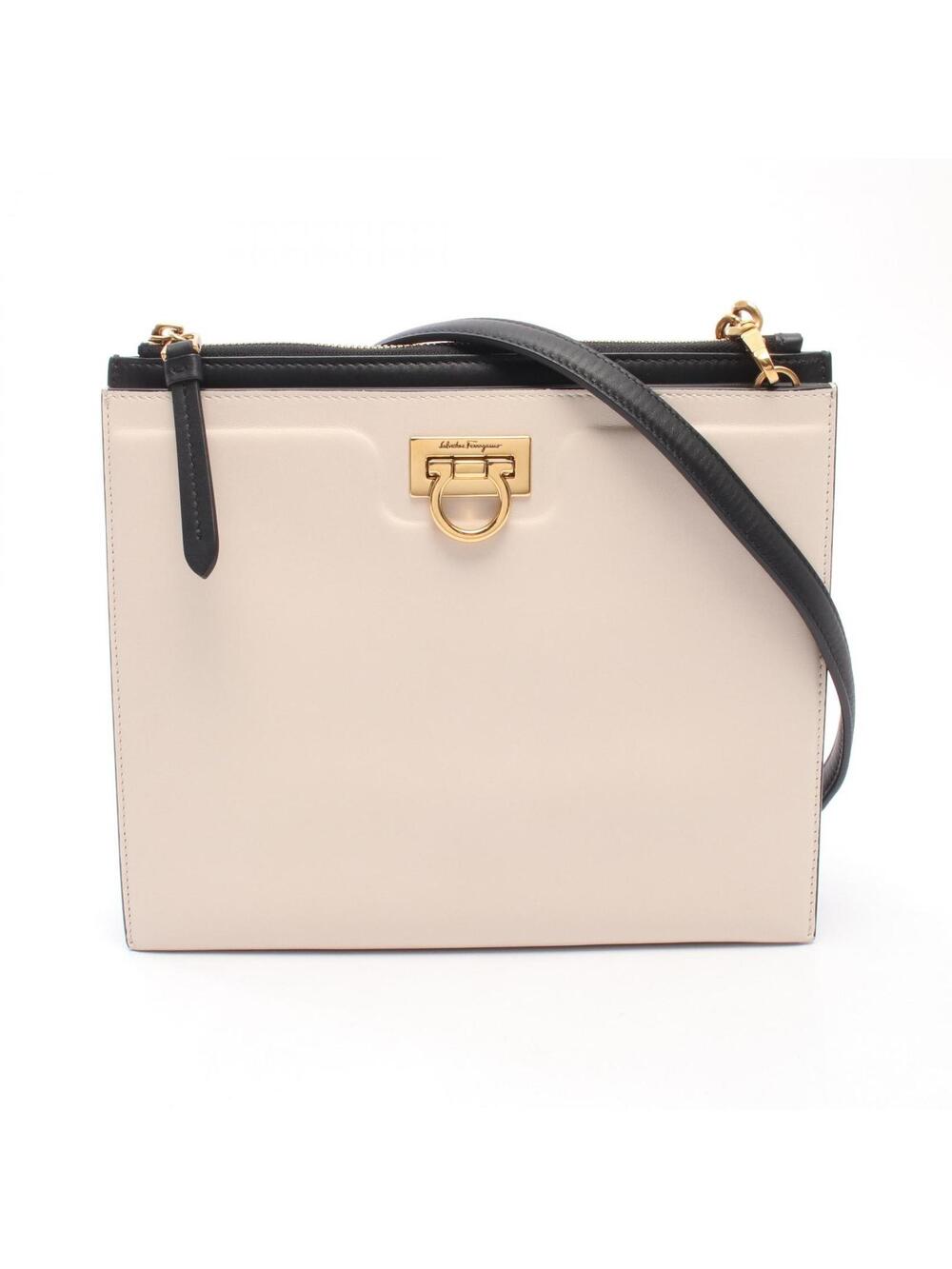 Salvatore Ferragamo Gancini Shoulder #361470S45B